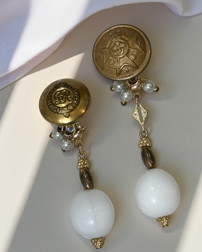 Cassis de Rouge Vintage jewelry #005