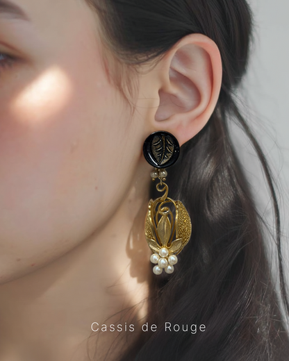 Cassis de Rouge Vintage jewelry #004