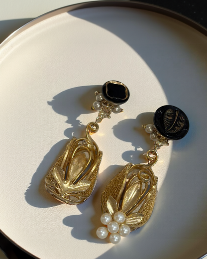 Cassis de Rouge Vintage jewelry #004