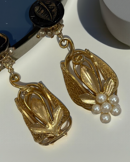 Cassis de Rouge Vintage jewelry #004