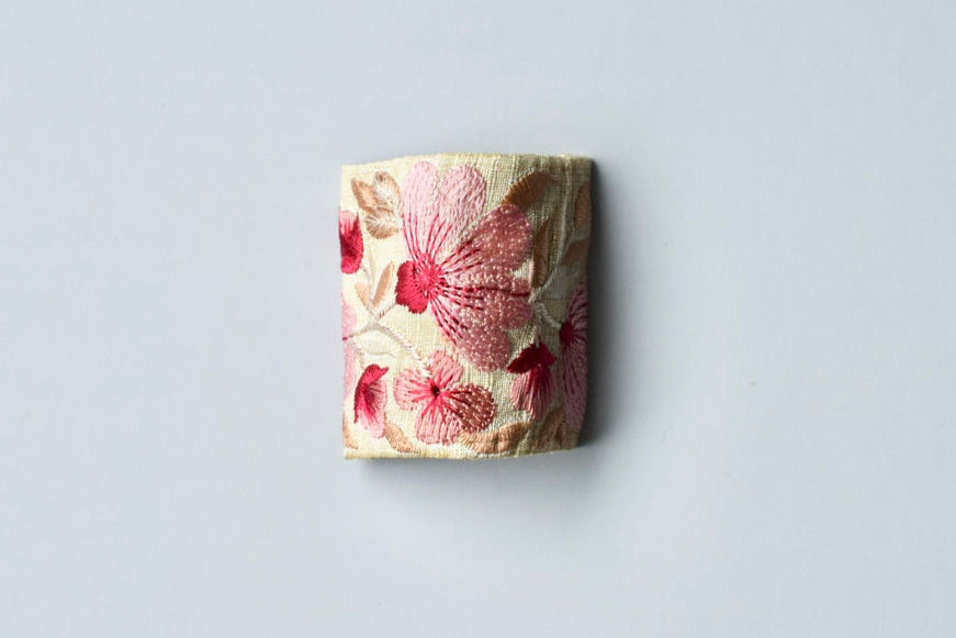 hair accessory 320
