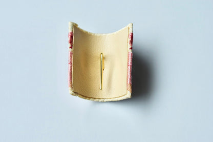 hair accessory 320