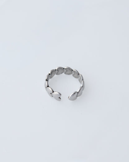 Heart link ring