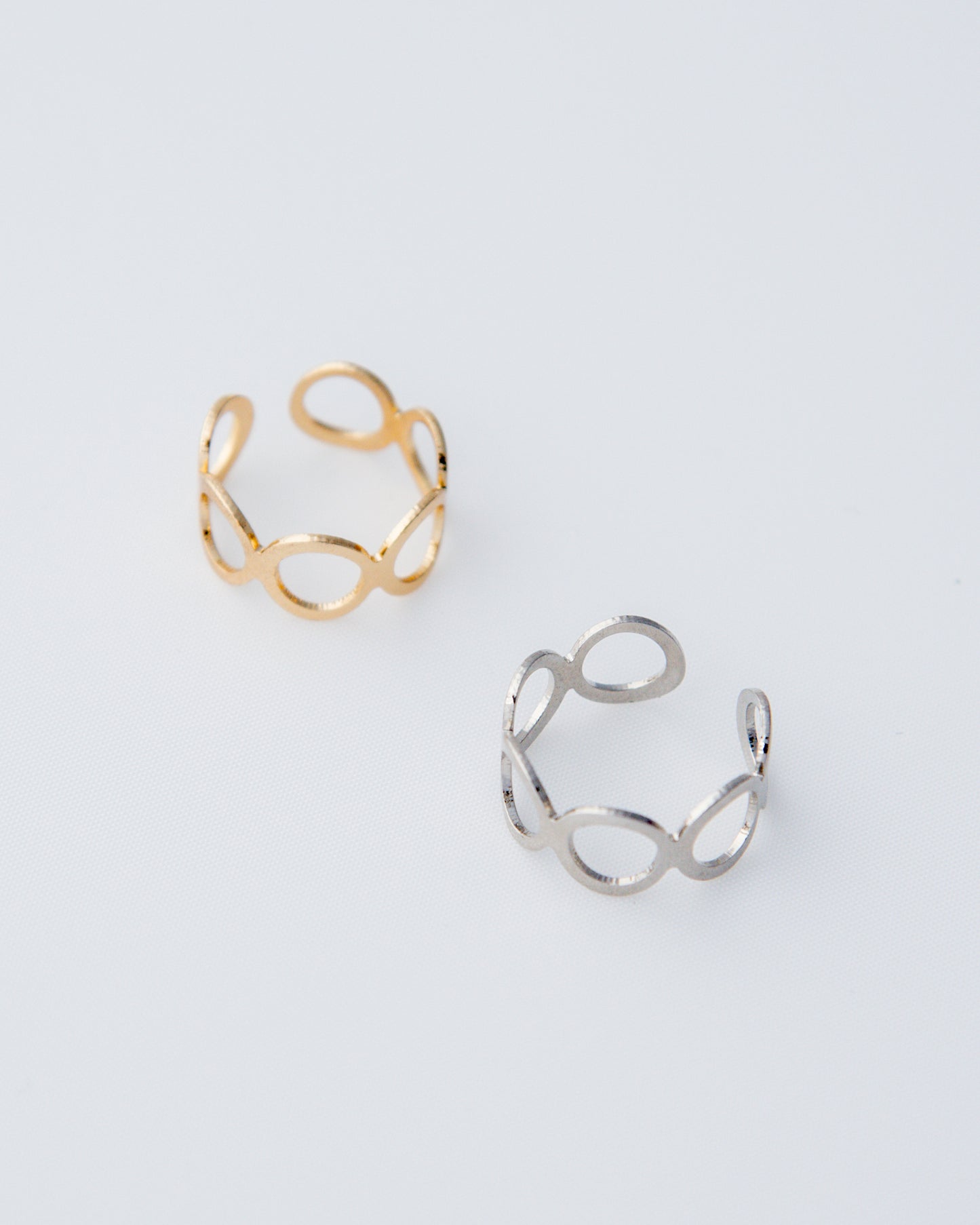 Open loop ring